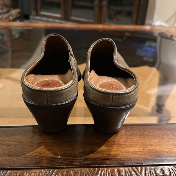 Women’s Ariat Western Mule. Size 8 - Picture 3 of 4